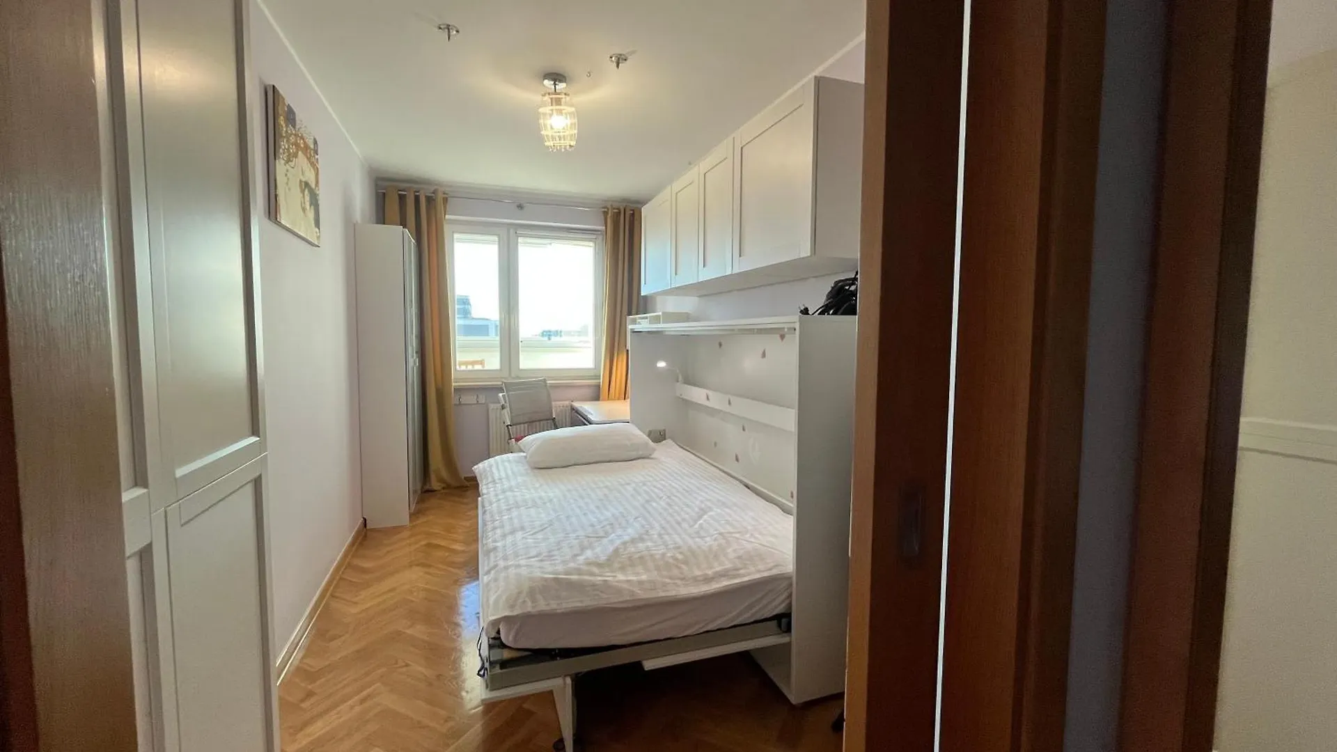 2 Bedroom Apartament, 57M2, Workspace, Central 华沙 0*,